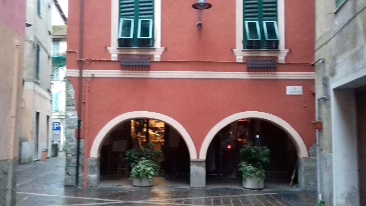 la casa di Susanna Apartment Rossiglione Bagian luar foto