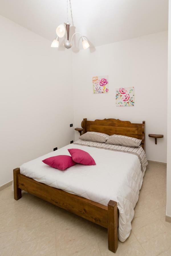 la casa di Susanna Apartment Rossiglione Bagian luar foto